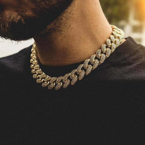 Diamond Cuban Link Choker (19mm) in Yellow Gold